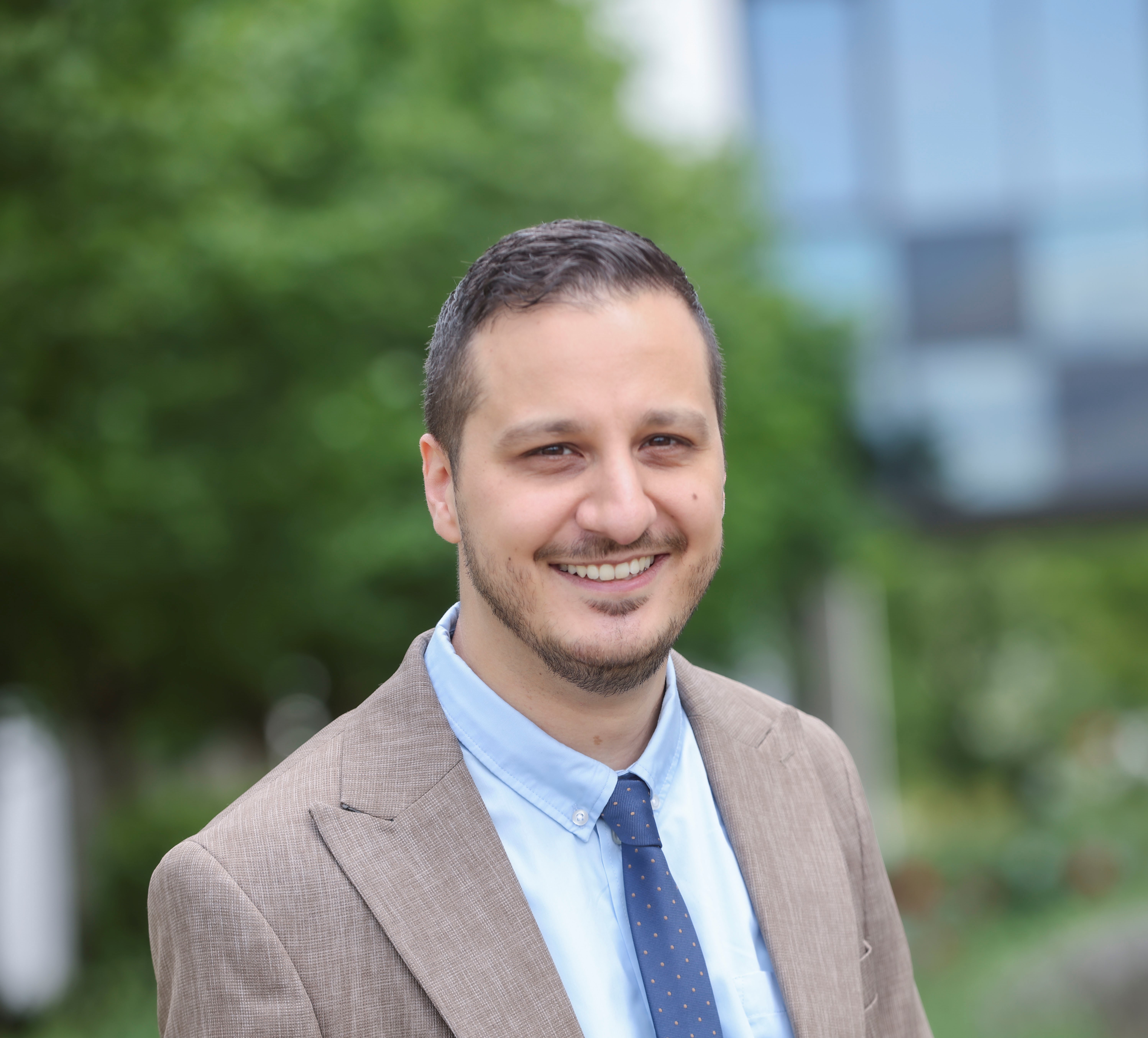 Portrait of Dr. Ibrahim Talha Aslandur